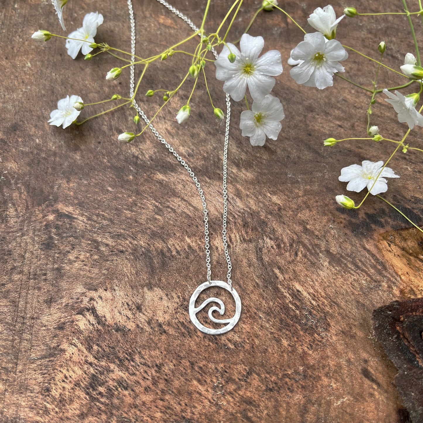 Wave Necklace
