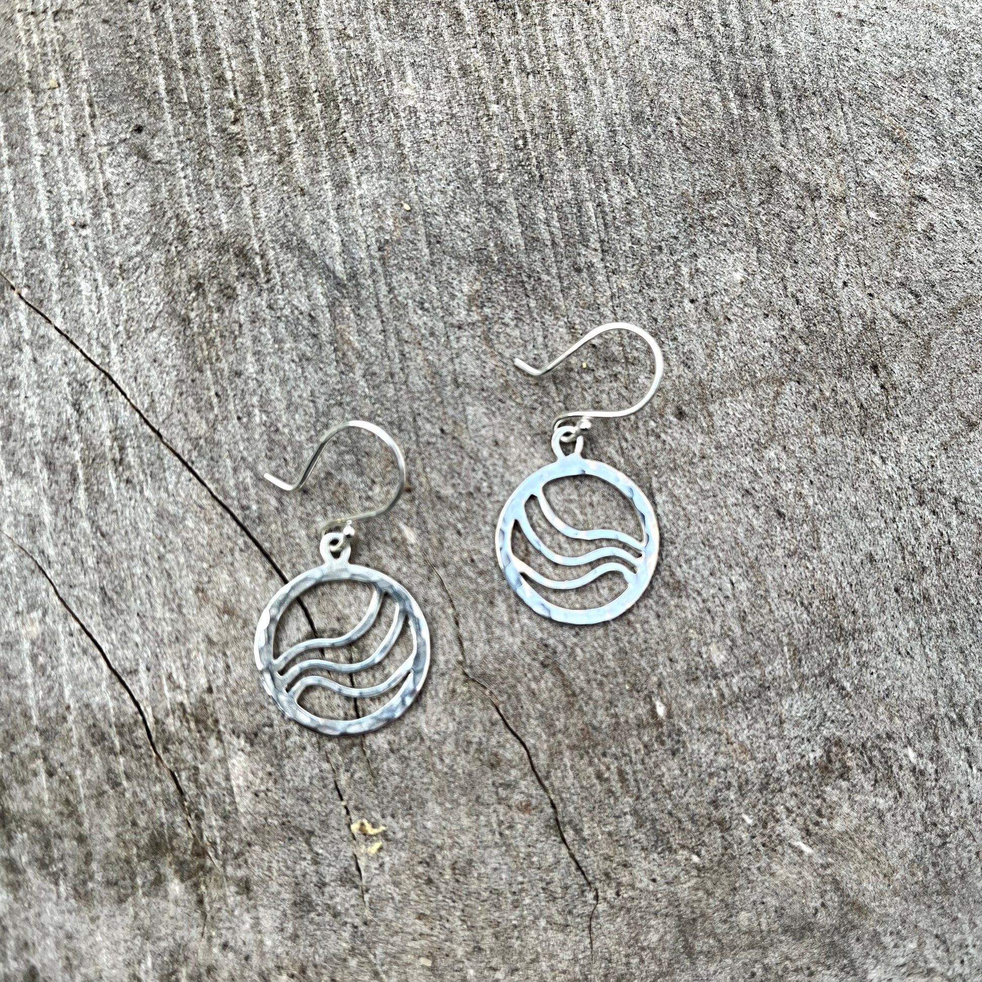 Hammered sterling silver circular earrings with ripples