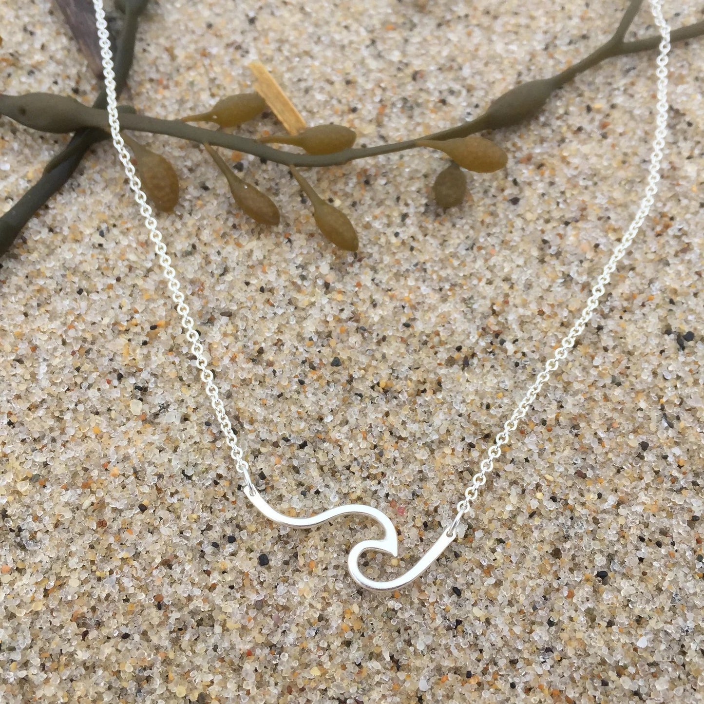Open Wave Necklace