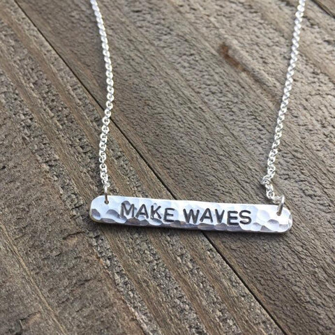 MAKE WAVES Necklace