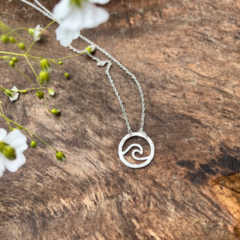 Wave Necklace