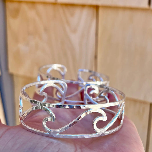Wave Bracelet