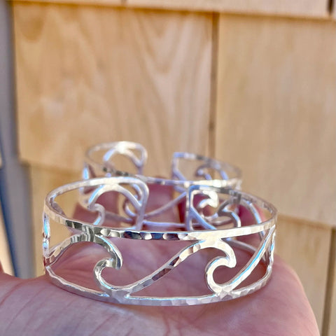 Wave Bracelet