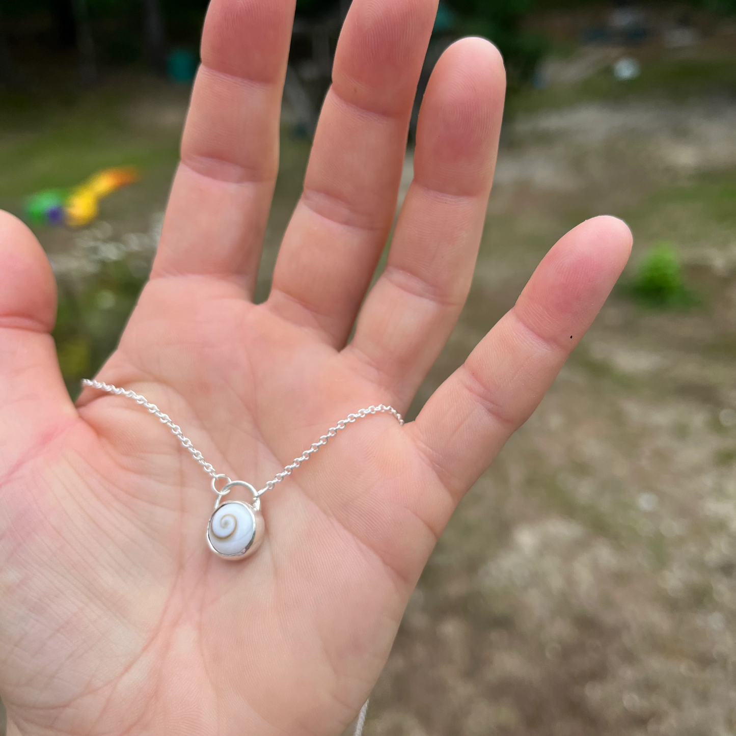 Shiva Shell Necklace 18"