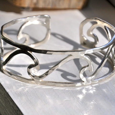 Wave Bracelet